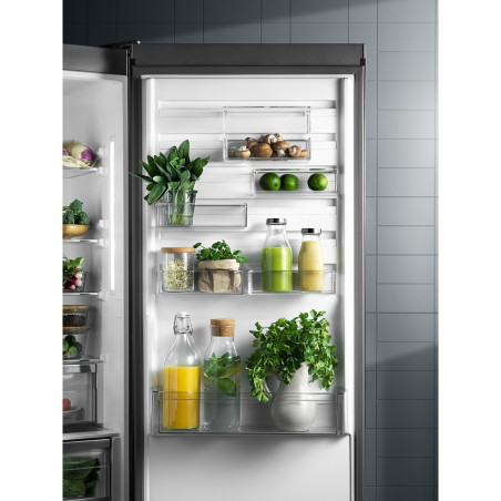 Combina Frigorifica NoFrost Electrolux LLI9VF54X0, No Frost, F, Inox Antiamprenta, 178 x 92 x 75 Cm-01